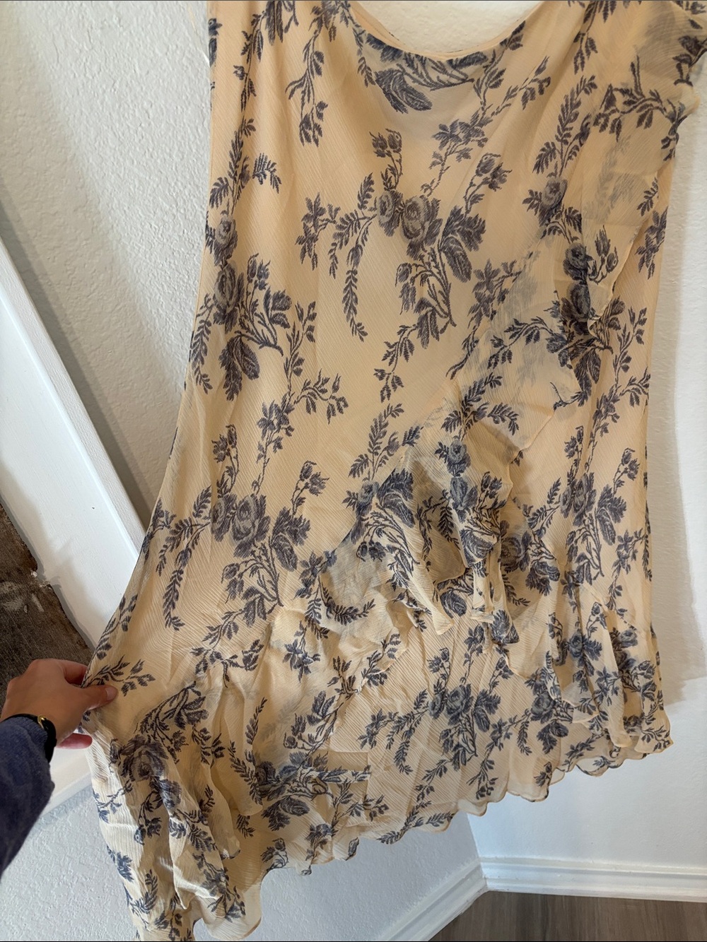 Lauren Ralph Lauren silk ruffle skirt - Picture 5 of 5